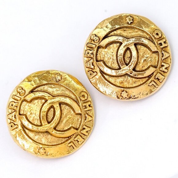CHANEL CC Logos PARIS Round Clip-On Earrings Gold Tone 28 2820 Auth #5663 - Picture 3 of 5